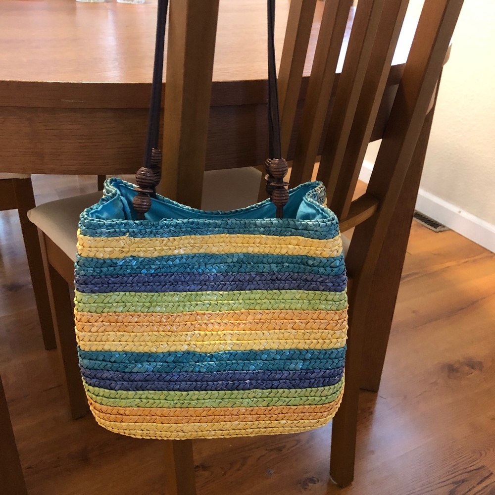Wheat Straw Striped Summer Bucket Bag with Leather Straps